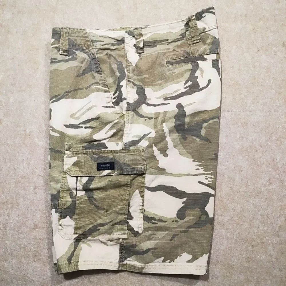Wrangler Relaxed Fit Camo Cargo Shorts #5